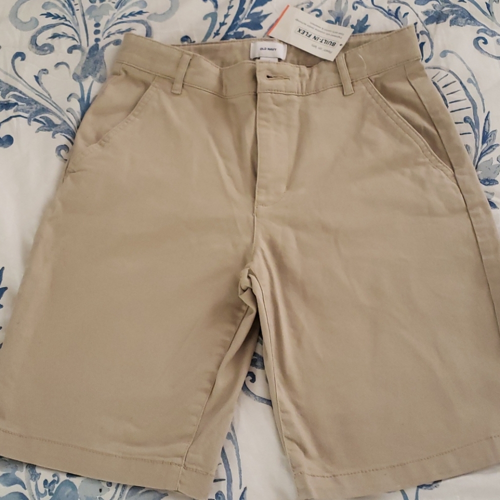 Old Navy Khaki Boy Shorts